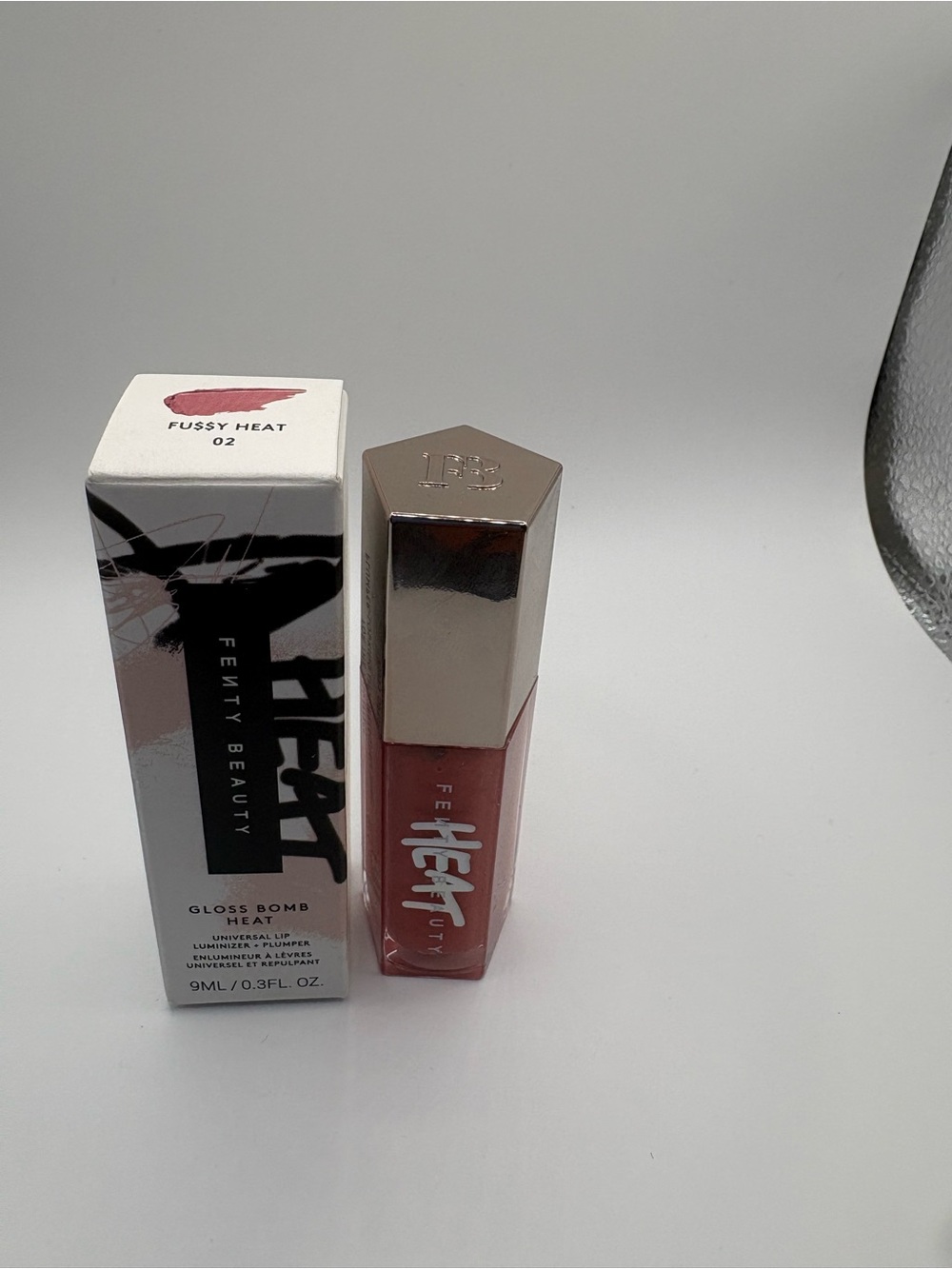 Fenty Beauty Gloss Bomb Heat Lip Gloss shade Fussy Brand New in Box!!